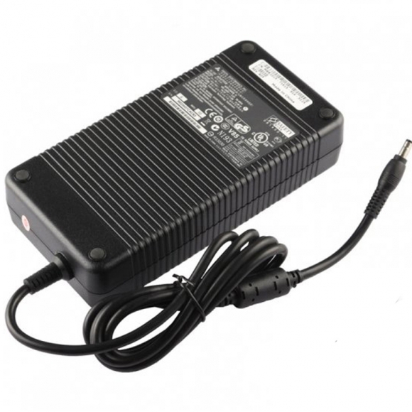 Original Eluktronics P650RP6 Charger Adapter 200W