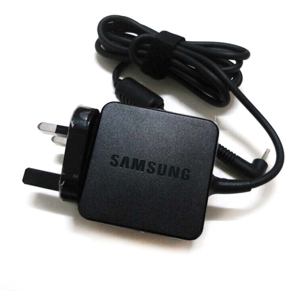 Original Samsung ATIV Book 9 NP930X2K-K01HK Charger Adapter 26W